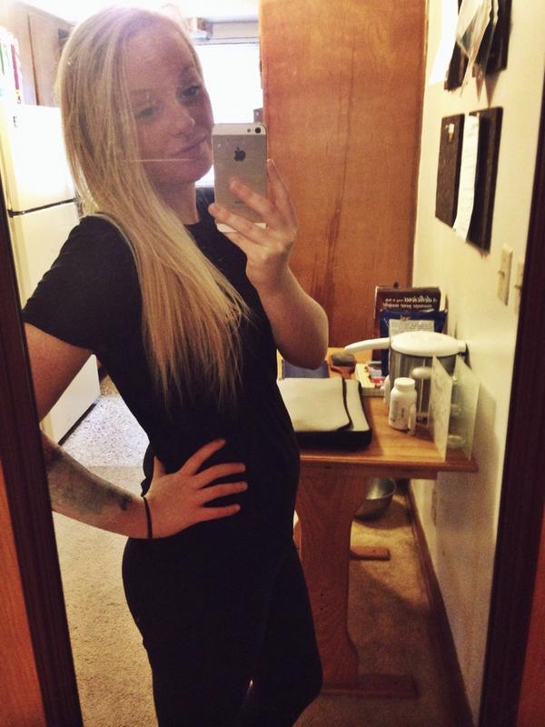 caityvannoy's tweet photo. Gettin phat 👶 http://t.co/onha16Qitd