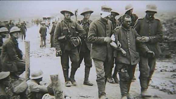 Heart of Midlothian FC: The team who went to war together itv.co/1wRG2Ff Report by <a href="/mmgeissler/">martin geissler</a>