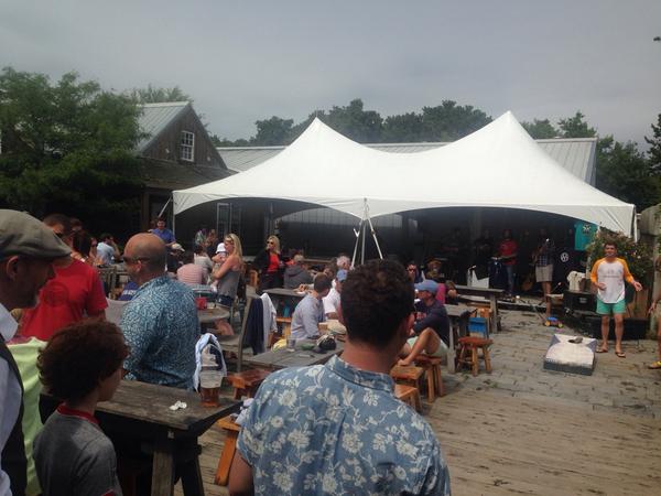 CiscoTikiBar's tweet photo. Acoustics Anonymous from St Louis is on stage now. http://t.co/vfPO7FfSLw