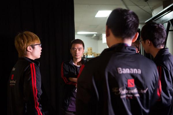 Alliance dota 2 состав. Плакат лгд 10. D ti 4. International dota 2 победители. D ti 4.