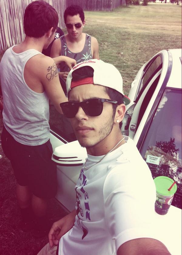 ▲jakefromstatefarm▲ (@jacob_drizzy15) on Twitter photo 