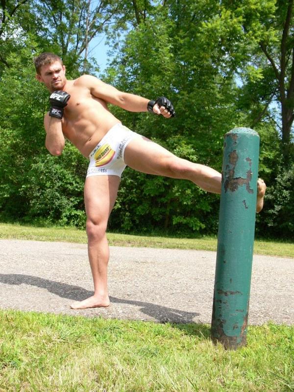 Cruickshank155's tweet photo. My sponsor Post Guard.  Rusty poles are ugly! Post Guard covers makes them look awesome! So protect your pole! Haha http://t.co/mCneQnqVDN