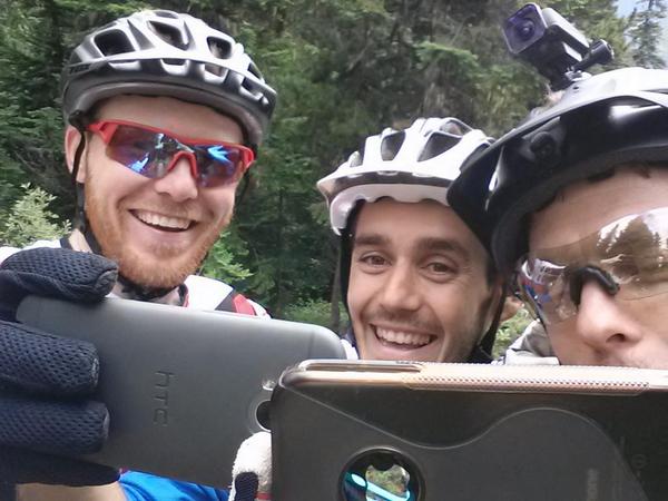 Always time for a selfie of a selfie of a selfie!! #selfie #inception