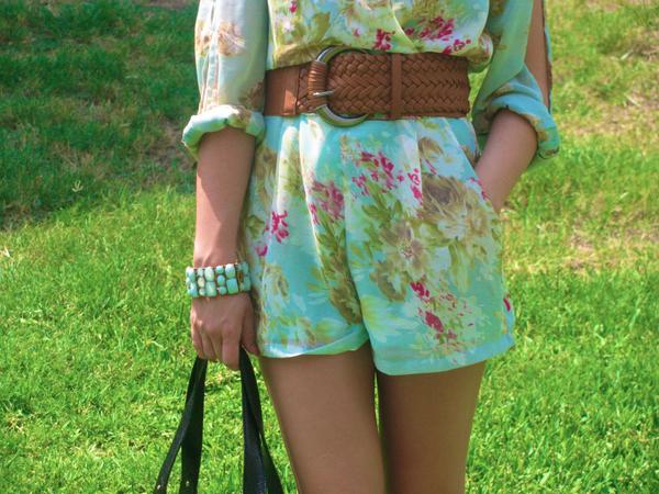 PartTimePRNCS's tweet image. parttimeprincesss.blogspot.com/2014/07/rompin…

#fashionblogger #romper #reddressboutique #boots #cute #princess #fashion #ClothesToDieFor