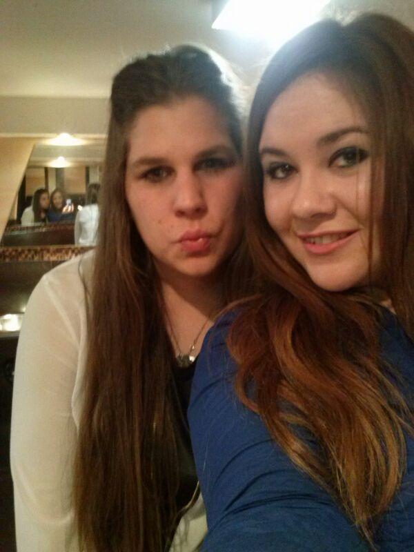 BarbyJimenez18's tweet photo. Con muchas ganas de teneer akiiiii a mi @maria_dr21 dandoo guerra !! Pokitoooo faltaaa tes kierosss jajaj http://t.co/26Bz52NUXp