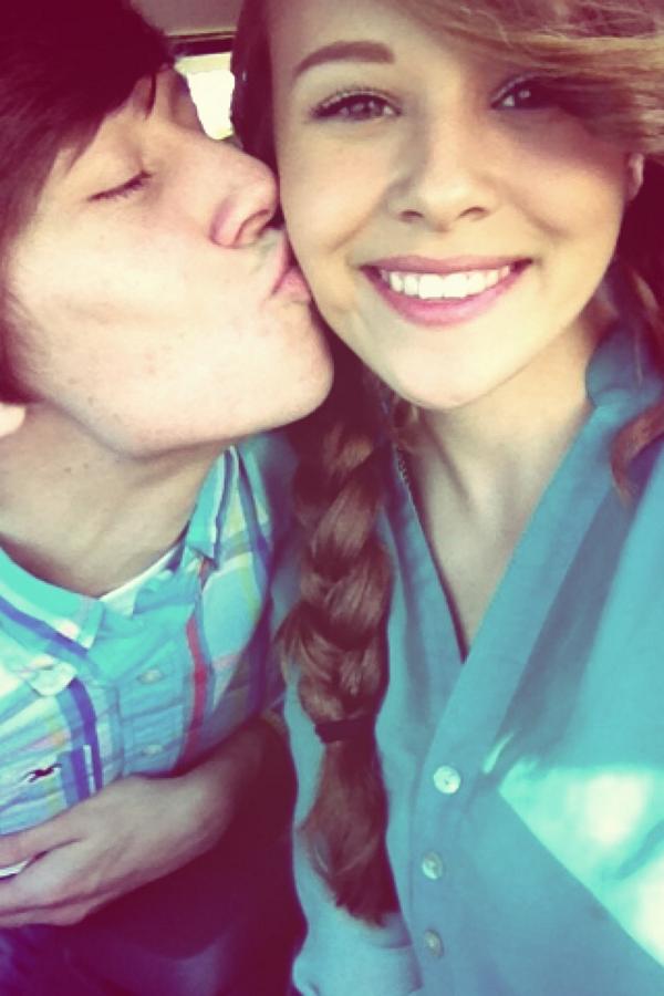 brooke_blas's tweet image. #mcm goes to my sweet boy 💋💕 #twoyearsandcounting