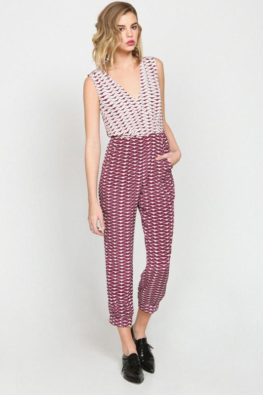 GreyParachutes's tweet photo. Shop our new Pre-Fall items http://t.co/INGjviaJtv