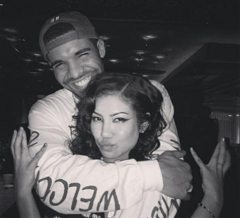 jramilo_'s tweet image. @ginellebu are you loyal though... #SidePieces #GotEm #WhatIsReallyGoingOn #ImDone