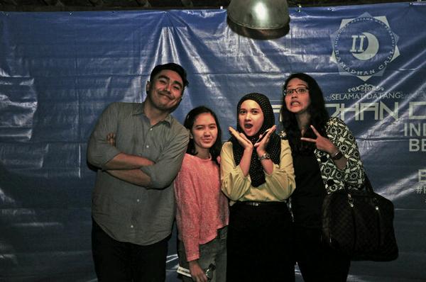ramadhancall14's tweet photo. Kang Theo dan teman temanya :) waduh yang warna pink jangan sampe lolos hehe #RAMADHANCALLII http://t.co/nLPpxA90zr