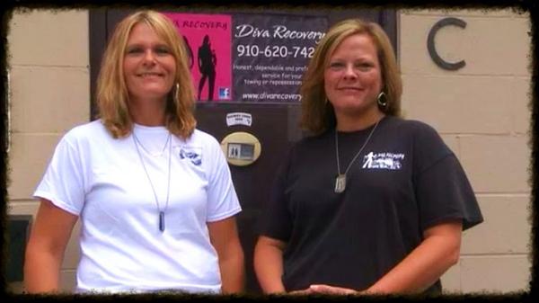 DivaRecovery's tweet image. #towlife #hookinainteasy #towing 
Holla 910-620-7429