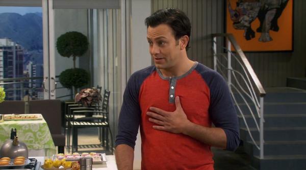 “On the inside, I’m just a soft, nerdy, pile of goo!” – Josh. Aw! We love you, Josh! #MCM #YoungandHungry http://t.co/FC7s6nPI5B