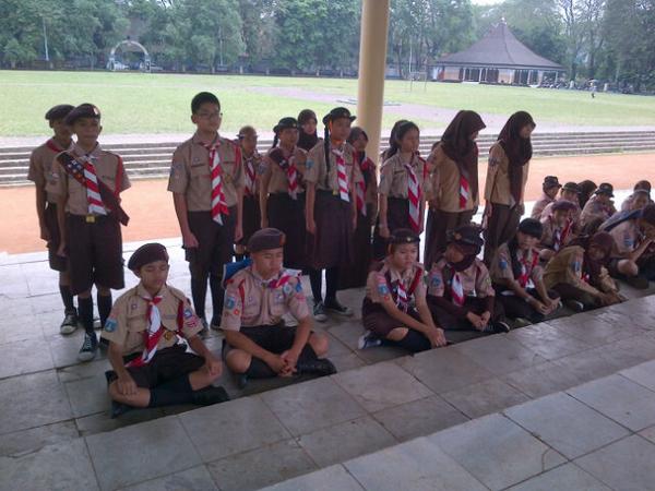 Hari ini kami sedang mengikuti kegiatan seleksi Petugas Hari Pramuka ke-53 #allthebest