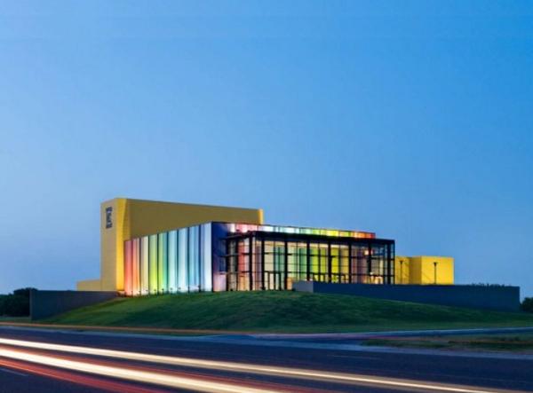 MoveEE_Forward's tweet image. We are less than a month away from re-opening this beautiful building! #EEISD #teamforward