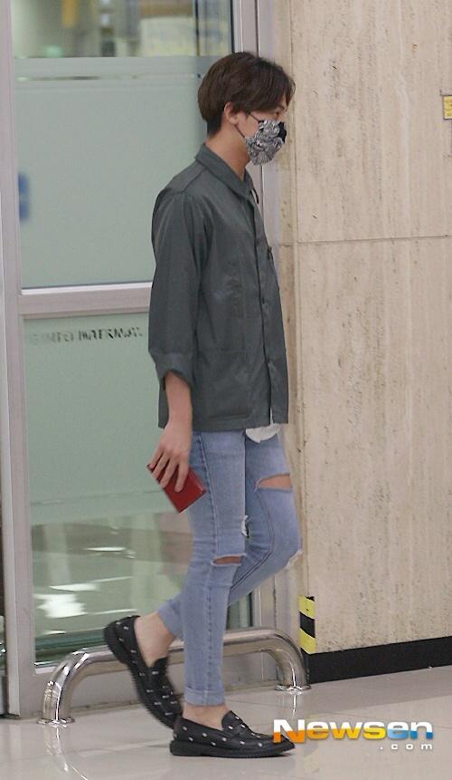 yuuka4893's tweet image. 140721 G-DRAGON press2

4pic👉yuuka4893.tumblr.com/post/925097635…