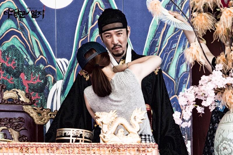 BtIV87mCMAEnrKD.jpg:large