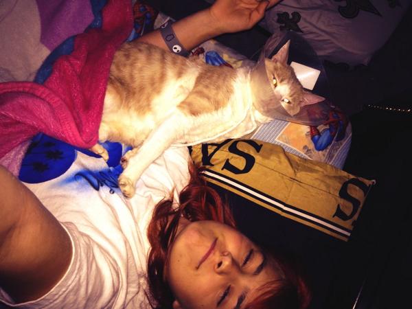 datevilcat's tweet photo. Me and my mommy((: http://t.co/AzA4Akj3CF