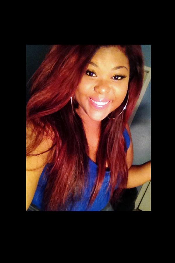 sweetRed_'s tweet image. ❤️😘👀