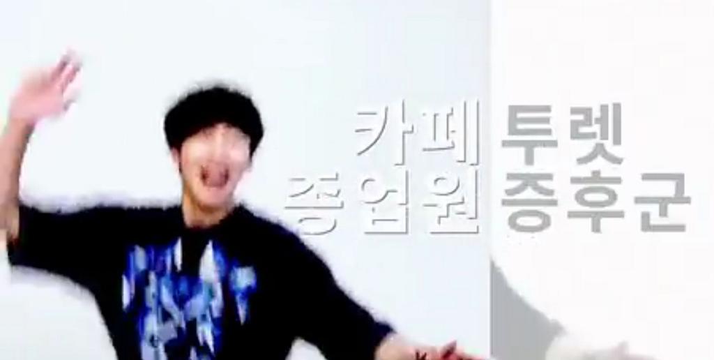 BtJHnbuCIAA2iTF.jpg:large