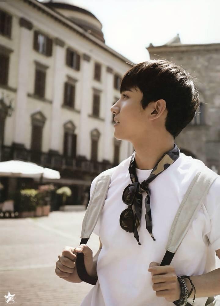 BtJZZ52CcAA28b1.jpg:large