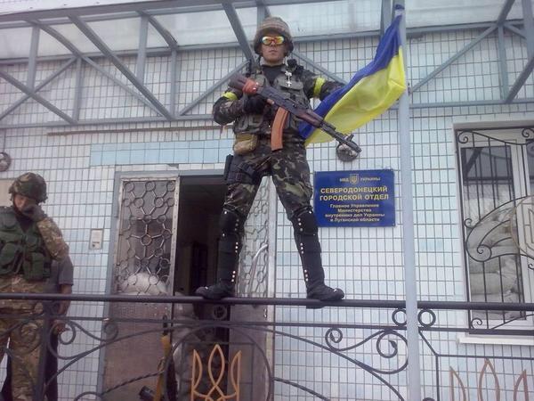 BtJZiIdIYAAF0Gy.jpg:large