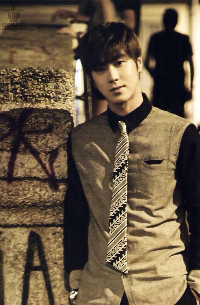 BtJaDBaCAAA_9Xr.jpg:large