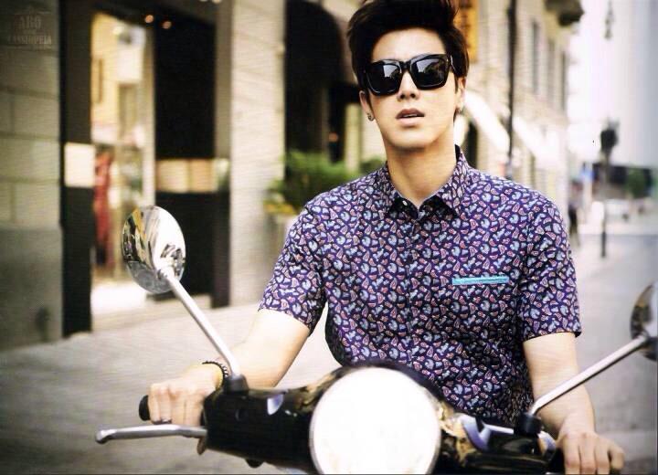 BtJaE5lCAAA4DaI.jpg:large