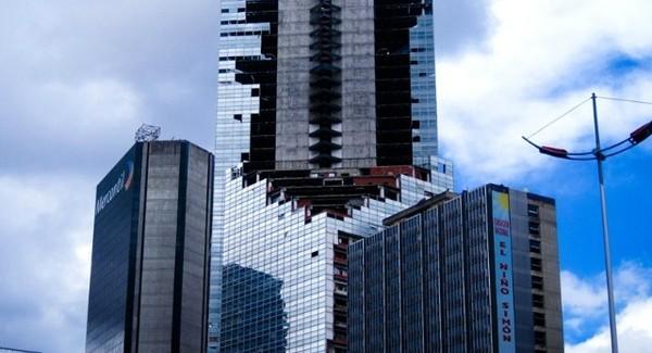 breinguash's tweet photo. La Torre de David al desnudo
http://t.co/FSWXGsNaDI http://t.co/U43si6AU1o