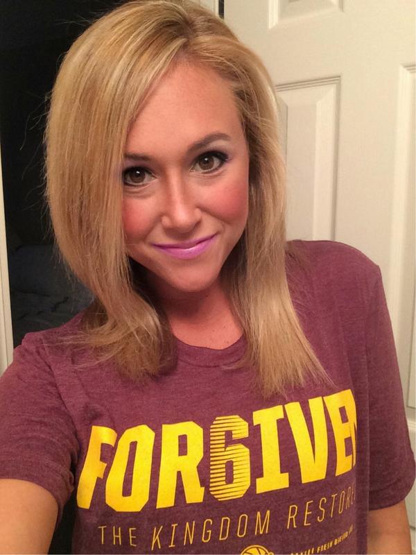JaxInTheLand's tweet photo. Thanks @FreshBrewedTees! I know what I'm wearing traveling #home to #Cleveland tomorrow! #cavs #for6iven @KingJames http://t.co/l2nM3FH7Qn