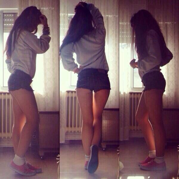 HelReactions's tweet image. Cuando bailas unas sevillanas