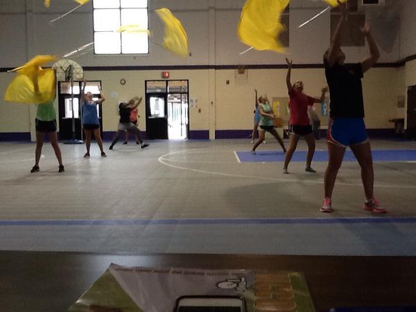 heymisssherre's tweet image. Let it go! Seriously just let it go! Who&apos;s afraid off a 6&apos; pole? #guardproblems #wildtosses