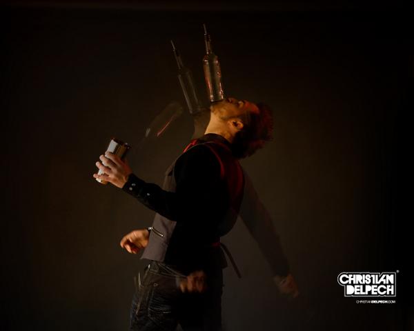 IderKjap's tweet photo. #TheBest #bartender #theworld http://t.co/oBivnADluG