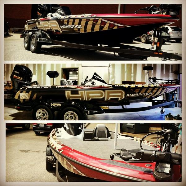 ZDecals's tweet photo. Just updated the bassboat forms on our website 👍 #bassboatgraphics #HPR #ZDecals http://t.co/iNneX74hpf