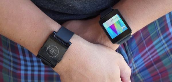 meatlessdesign's tweet image. Android Wear vs Pebble Smartwatch – A Video - buff.ly/1rof9Jk #SmartWatch #pebble #AndroidWear #Tech #Web