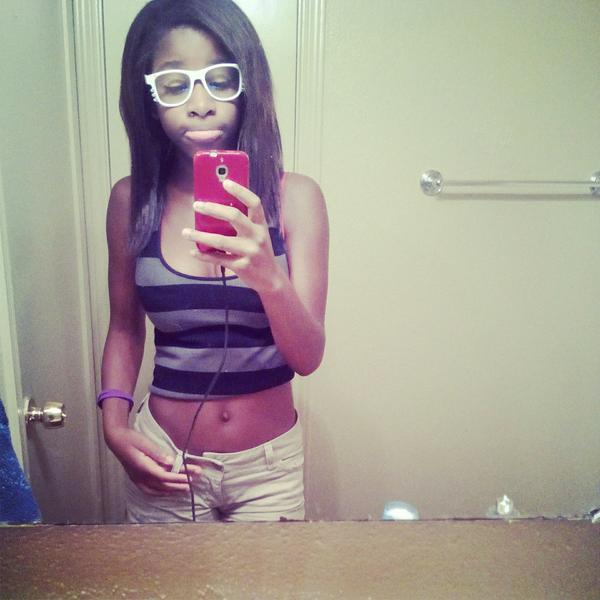 keyatra's tweet photo. I Love me 2 sexy http://t.co/ABLYysgXiy