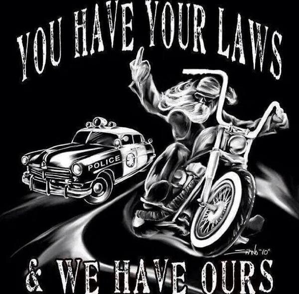 Cassperloc's tweet photo. U FEEL ME.... #FTP #THUGLIFE #THUGCODE #THUGBIBLE #REALTHUGMUSIC #OUTLAW #O4L #MOB #BOSS #WETHEPEOPLE http://t.co/EdHdsfNuuq