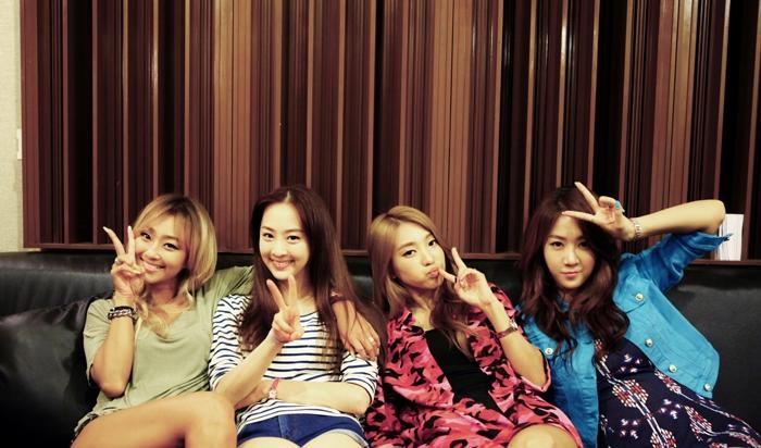 BtKZhdxCAAEsA-w.jpg:large