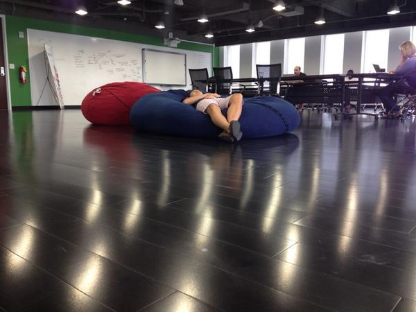 pickup_theapp's tweet photo. Preparing for our #mentor #meeting with @MAMcConnell of @VacationFutures at #ThoughtWorksATL. #Endevvr #startup http://t.co/N6fDrBGB5r