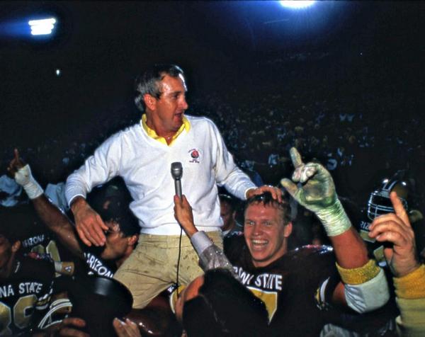 TheSunDevils's tweet photo. Quick! Turn on @Pac12Networks at 10am to watch @FootballASU win the 1987 Rose Bowl. #ChasingRoses http://t.co/qQmM7StgTk