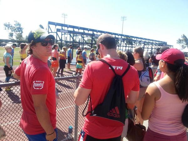 cfgeneration's tweet photo. On the rail... waiting http://t.co/lVx62p9ZeT