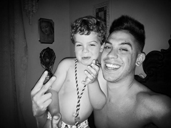 modepoley's tweet photo. Lo adoro http://t.co/SKz6qy428P