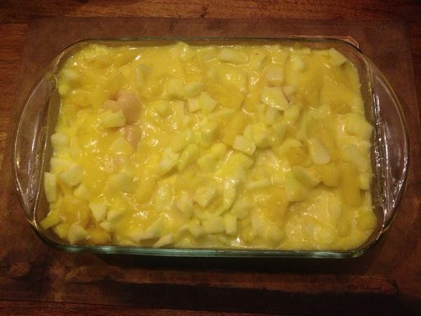 KickyAlexander's tweet image. just finito cooked the fruit salad -nom nom nom