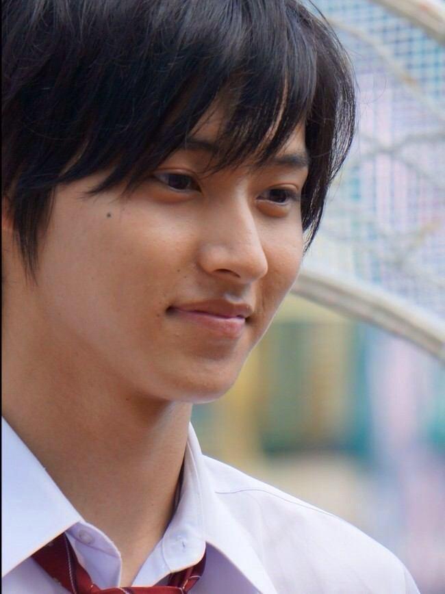 山﨑賢人♥画像 on X: 