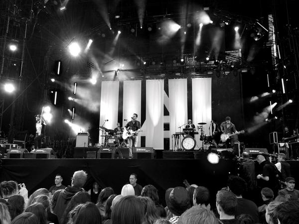 newsmix's tweet photo. 3 days after @gurtenfestival @Bastian_Baker rocks @PaleoFestival for the second year in a row http://t.co/5Cr6E80VG9