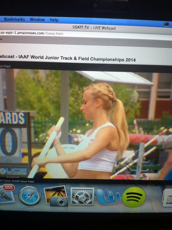 PoleVaulterProblems tweet media