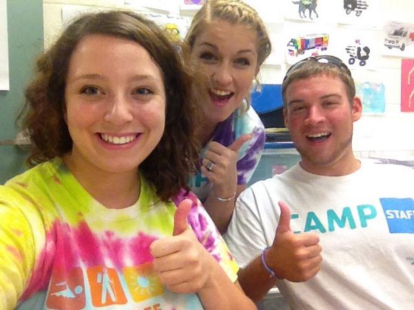 MagicOfLearning's tweet image. What a nice pic from my former students!!