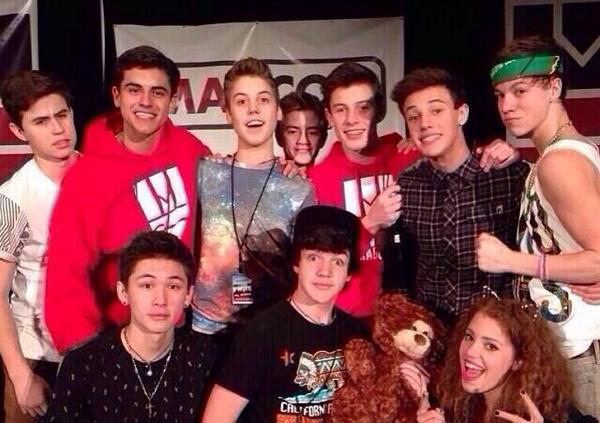Youtubeoh's tweet photo. throwback 💔 http://t.co/ET9BQwvy8H