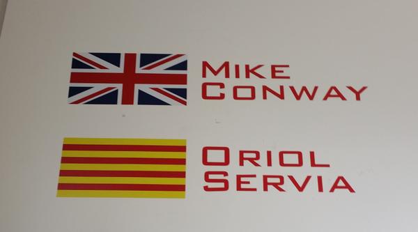 EVsportsnews's tweet image. Someone needs to repaint that wall @DragonRacing #FormulaE Donington workshop… (arrival of @thereal_JDA)