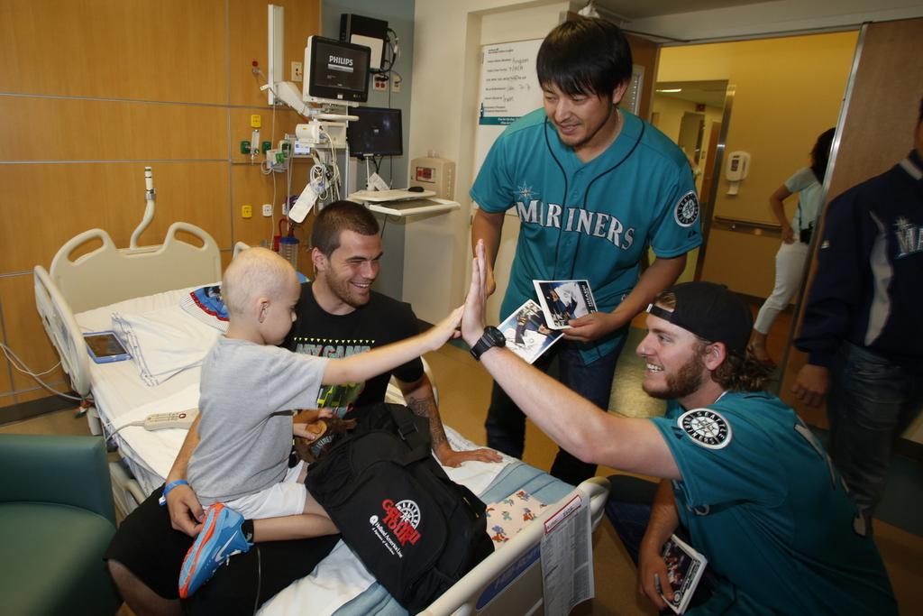 Seattle Mariners on Twitter "Mariners Care stopped by Mary_Bridge