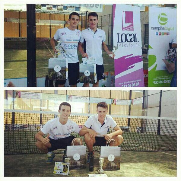 PadelIndJaenof's tweet photo. Este viernes mixing masculino y femenino dirigido por Alex González y Dani Muñoz que participarán en el. De 18h a 20h http://t.co/Sk6JHOnLNz