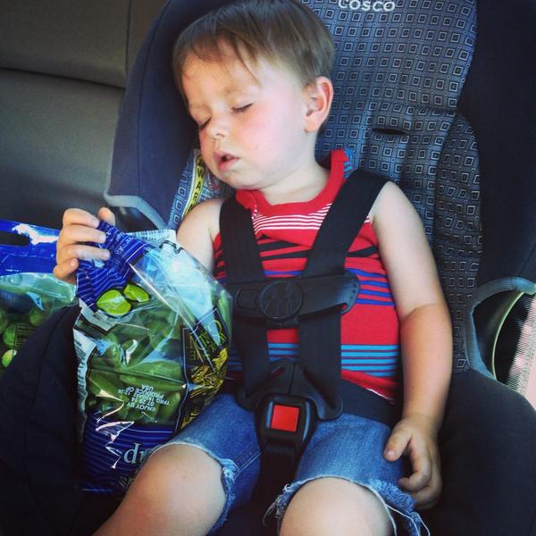 CorbanCash11's tweet photo. Taking a break from eating the bag of @Costco snap peas. http://t.co/CjGkZJ6wDU